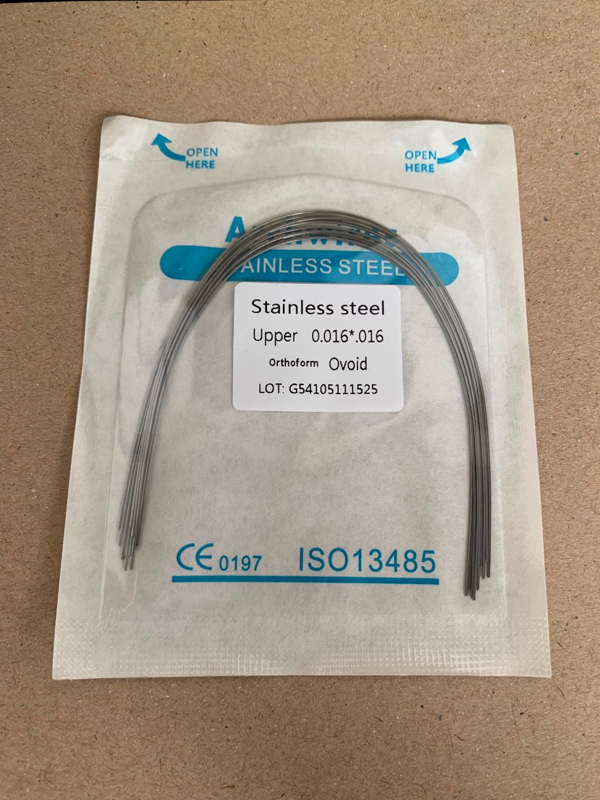 Archwire SS Rectangular Upper 016x016